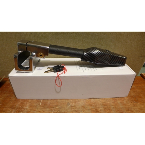 6182 - Three 102l storage totes (354-102) *This lot is subject to VAT