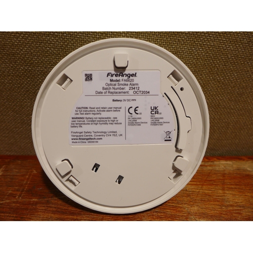 6197 - Banquet recycled bin liners, Brita Maxtra xl style jug and a  Bamboo lazy Susan with 3 porcelain dis... 