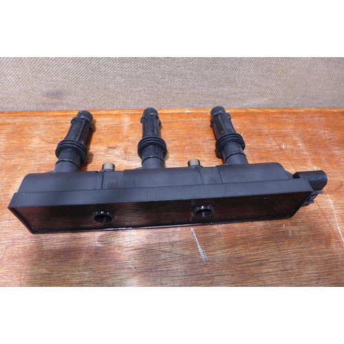 6230 - Delonghi oil filled grey radiator  (353-218) *This lot is subject to VAT