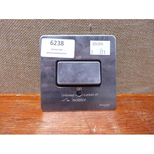 6238 - Three Really Useful wrapping/storage boxes (354-803) *This lot is subject to VAT