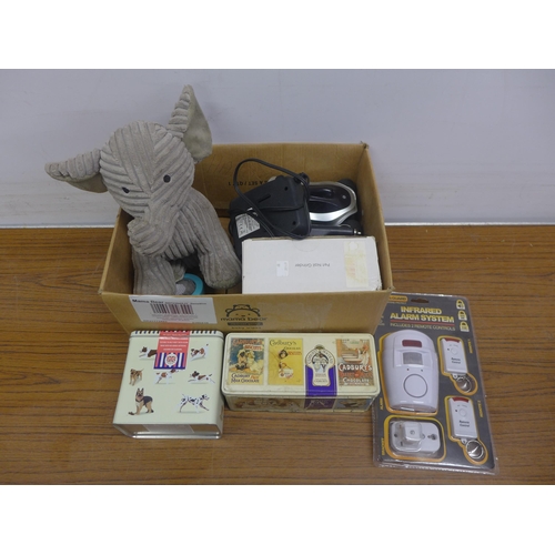 5078 - A toy spring loaded Berretta M92 toy gun and a box of various household items including stuffed elep... 