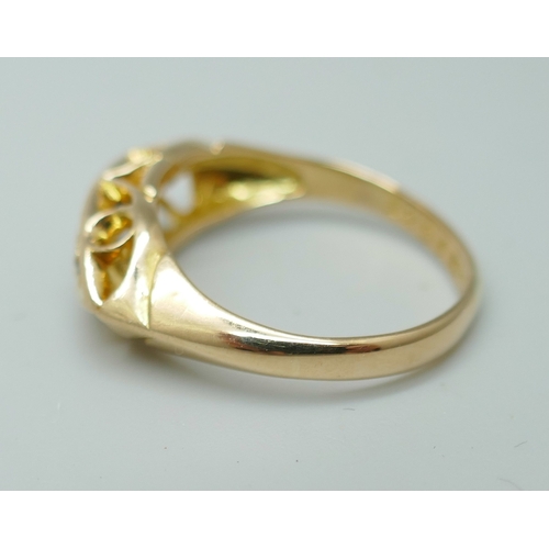 7192 - A Victorian 18ct gold, diamond and sapphire ring, 3g, L