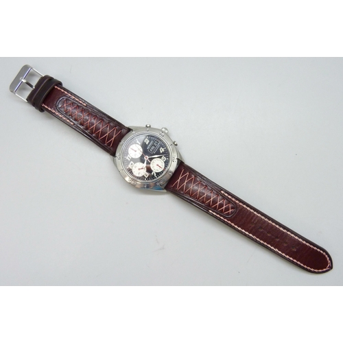 7081 - A Movado Kingmatic day/date chronograph wristwatch, 40mm including crown