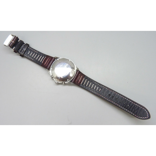 7081 - A Movado Kingmatic day/date chronograph wristwatch, 40mm including crown