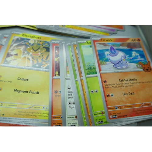 2143 - A collection of approximately 600 Pokemon cards