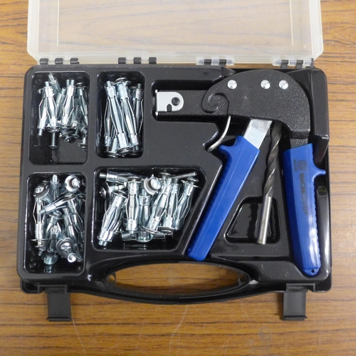 5013 - 4 organiser bin trays containing a large quantity of assorted DIY consumables