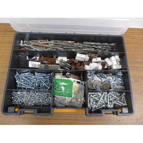 5015 - 4 organiser bin trays containing a large quantity of assorted DIY consumables