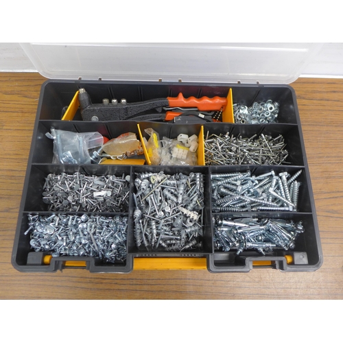 5015 - 4 organiser bin trays containing a large quantity of assorted DIY consumables