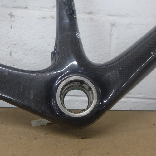 5073 - A Felt Three Z-series VHC Performance carbon dropout bike frame and forks