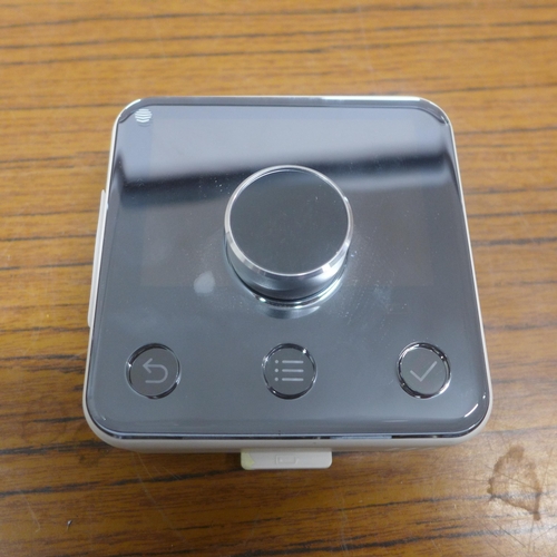 5077 - A Hive Nano 2 Hub thermostat control unit