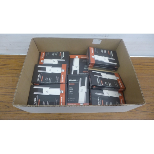 5090 - A box of 11 x 1300Mbps USB wireless adapters, unused