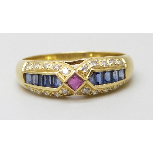 Lot 7027      