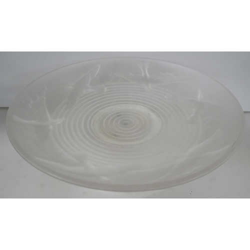 2187 - A French 1930s Art Deco opalescent glass centrepiece with bird design, raised on chrome and wooden b... 