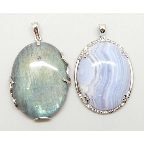 Lot 7025      
