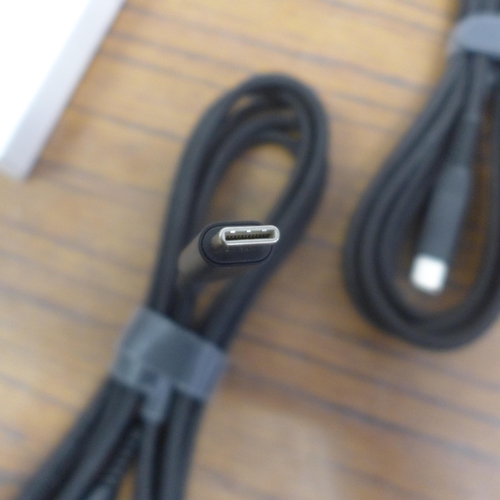 5053 - 50 boxed twin packs of fast charging USB-C to USB-C cables (100 cables in total)