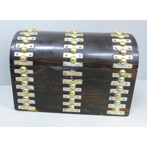 Lot 2046      