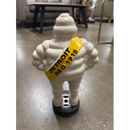 3027 - A Michelin man ornament