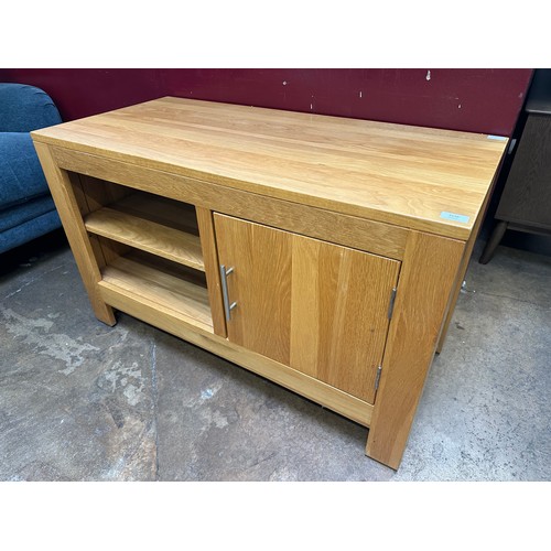 3182 - Oak Milano single door Television unit