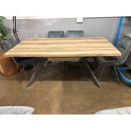 3207 - A Kamala 1.8m dining table