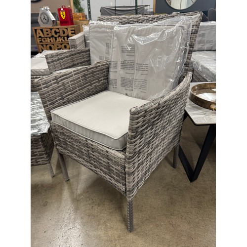 3041 - A three piece all weather rattan set