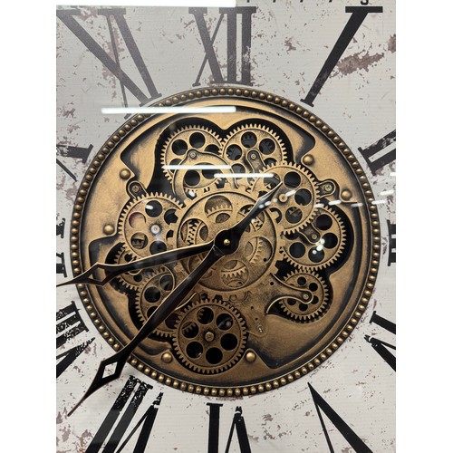 3063 - A square moving gears clock