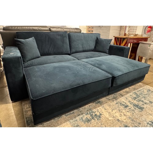 Lot 3090      