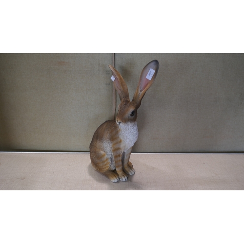 6010 - Evergreen hare ornament (358-321) *This lot is subject to VAT