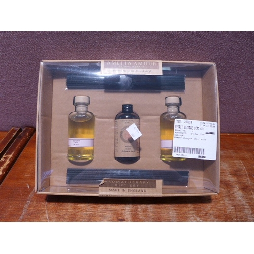 Spirit natural diffuser set (358-295) *This lot is subject to VAT
