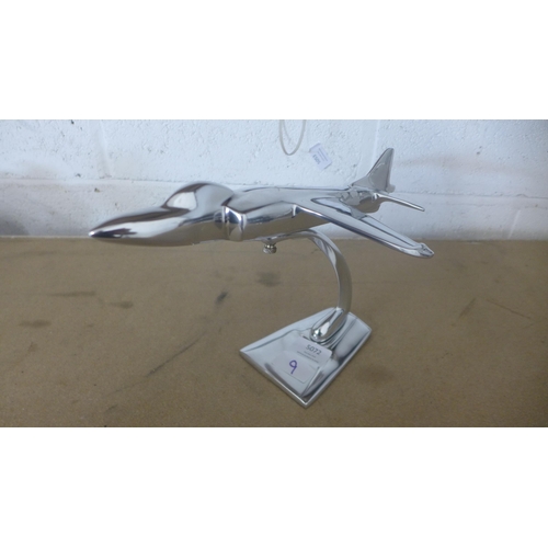 5072 - An aluminium Harrier jet model  *This lot is subject to VAT