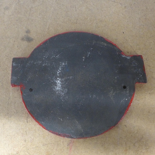 5112 - A cast metal Norton Motorcycles wall plaque  *This lot is subject to VAT