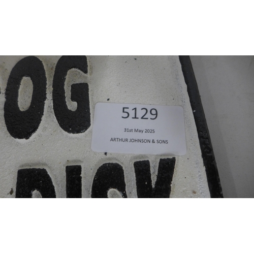 Lot 5129      