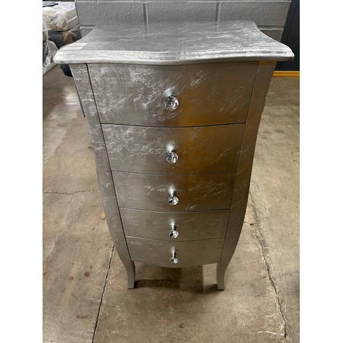 Lot 3020      