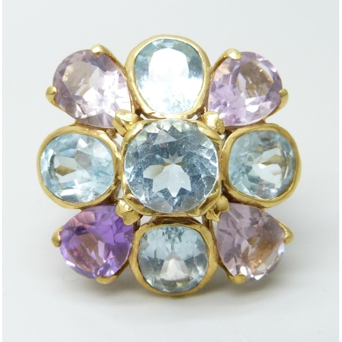 Lot 7058      