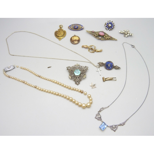 Lot 7089      