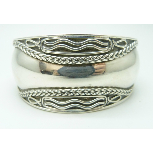 Lot 7095      