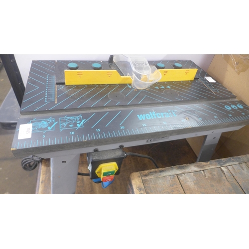 Lot 5025      