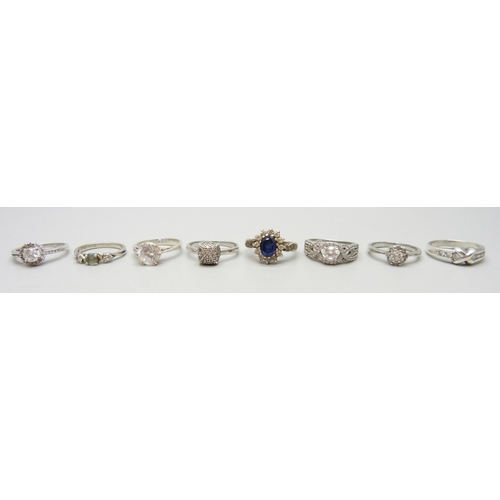 Lot 7028      