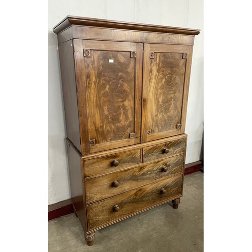 116C - A George III mahogany linen press