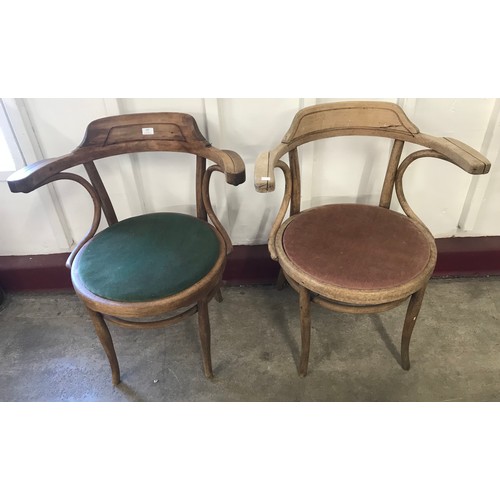 160 - A pair of similar bentwood elbow chairs
