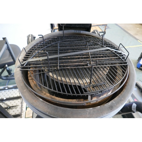 6225 - Dansons Kamado BBQ (requires attention), original RRP £699.99 + VAT (360-332) *This lot is subject t... 