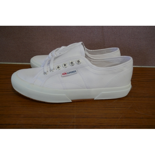 6187 - Supergra white trainers x 3, various sizes and a pair of 32 degrees Cool sliders, size small *This l... 