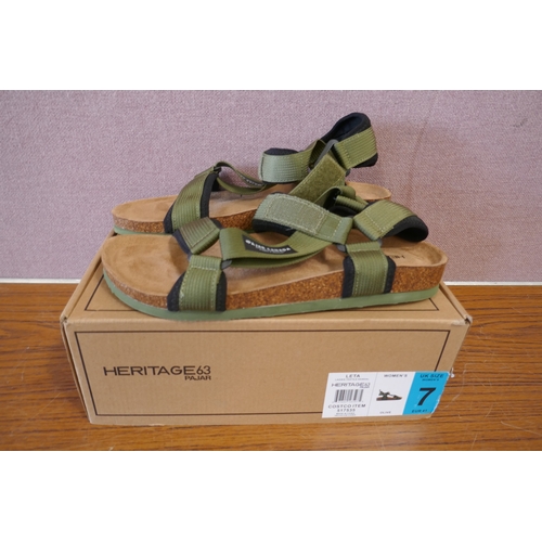 6204 - Heritage 63 Pajar ladies sandals, Uk size 7 *This lot is subject to VAT