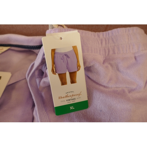 6209 - A quantity of Weatherproof Vintage loungewear, various colours and sizes Mainly with tags *This lot ... 
