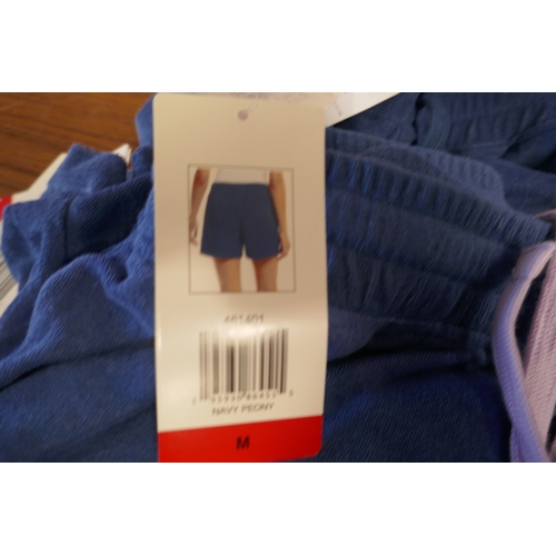 6210 - A quantity of Weatherproof Vintage loungewear, various colours and sizes Mainly with tags *This lot ... 