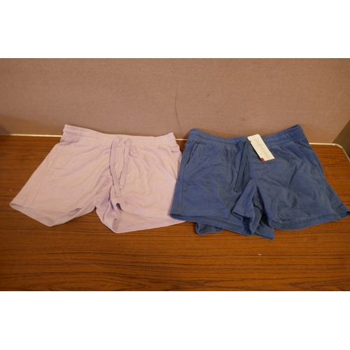 6214 - A quantity of womens shirts, tops, trousers and loungewear, various styles and sizes, mainly with ta... 