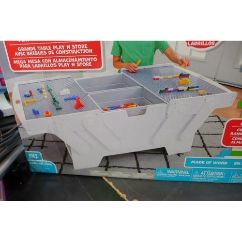 6291 - Building bricks play n store mega table , original RRP £99.99 +VAT (359A-159) *This lot is subject t... 