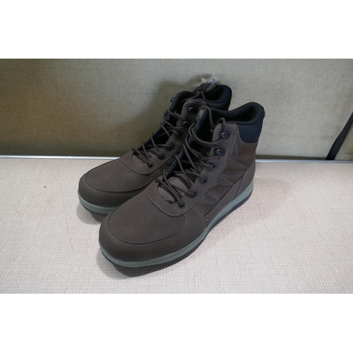 6259 - Khombu men's sneaker boots with memory foam UK 12 *This lot is subject to VAT