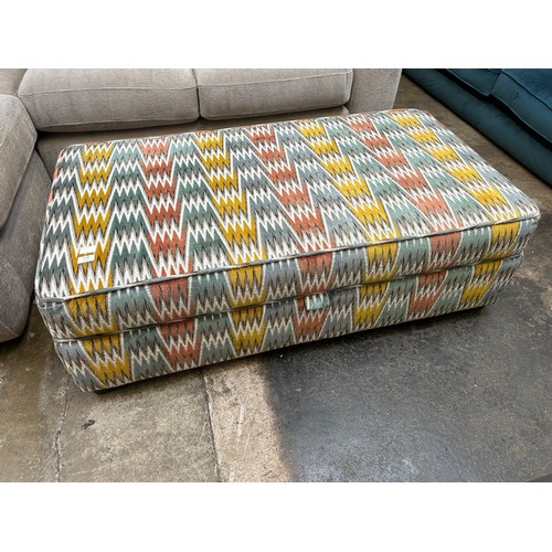 Lot 3065      