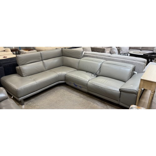 Lot 3102      
