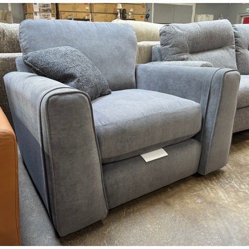 Lot 3121      